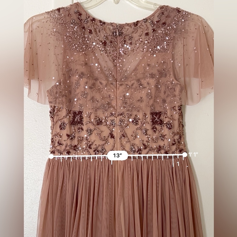 Adrianna Papell Gown - Picture 7 of 12